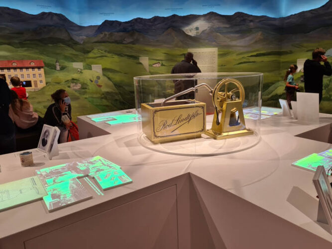 Lindt Machine Lindt Chocolate Factory - Planning Your Visit (2025)