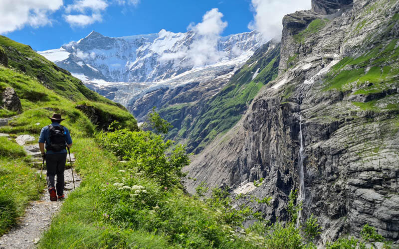 view from hike to Bäregg Hut from Grindelwald Pfingstegg with glacier view